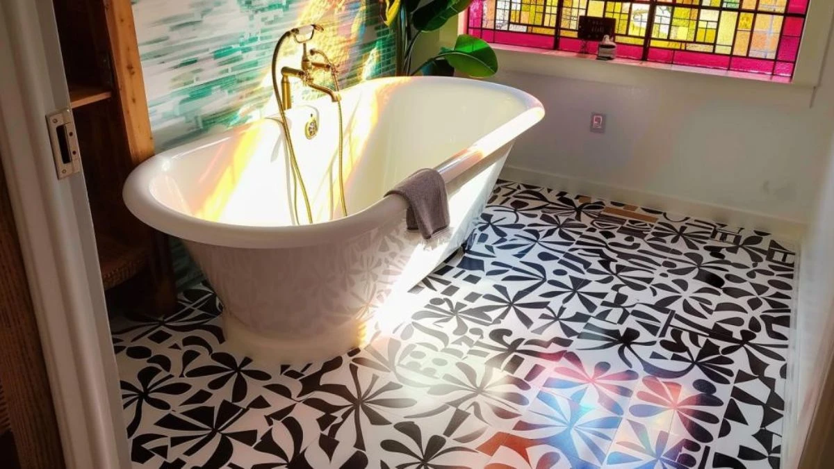 Top 20 Creative Solutions for Small Bathroom Flooring Ideas and designs